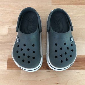 Toddler Crocs size 8-9T Dark Gray